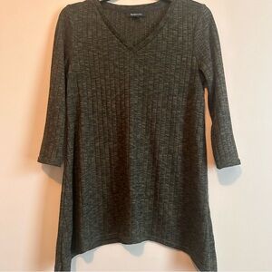 Relativity Women’s Soft Knitted 3/4 Sleeve Shirt Top Green Small